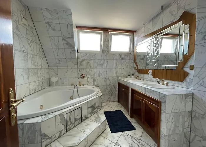 Lakeside Serenity フェルデン・アム・ヴェルターゼー