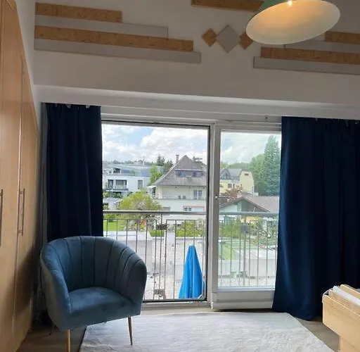 Lakeside Serenity Appartamento